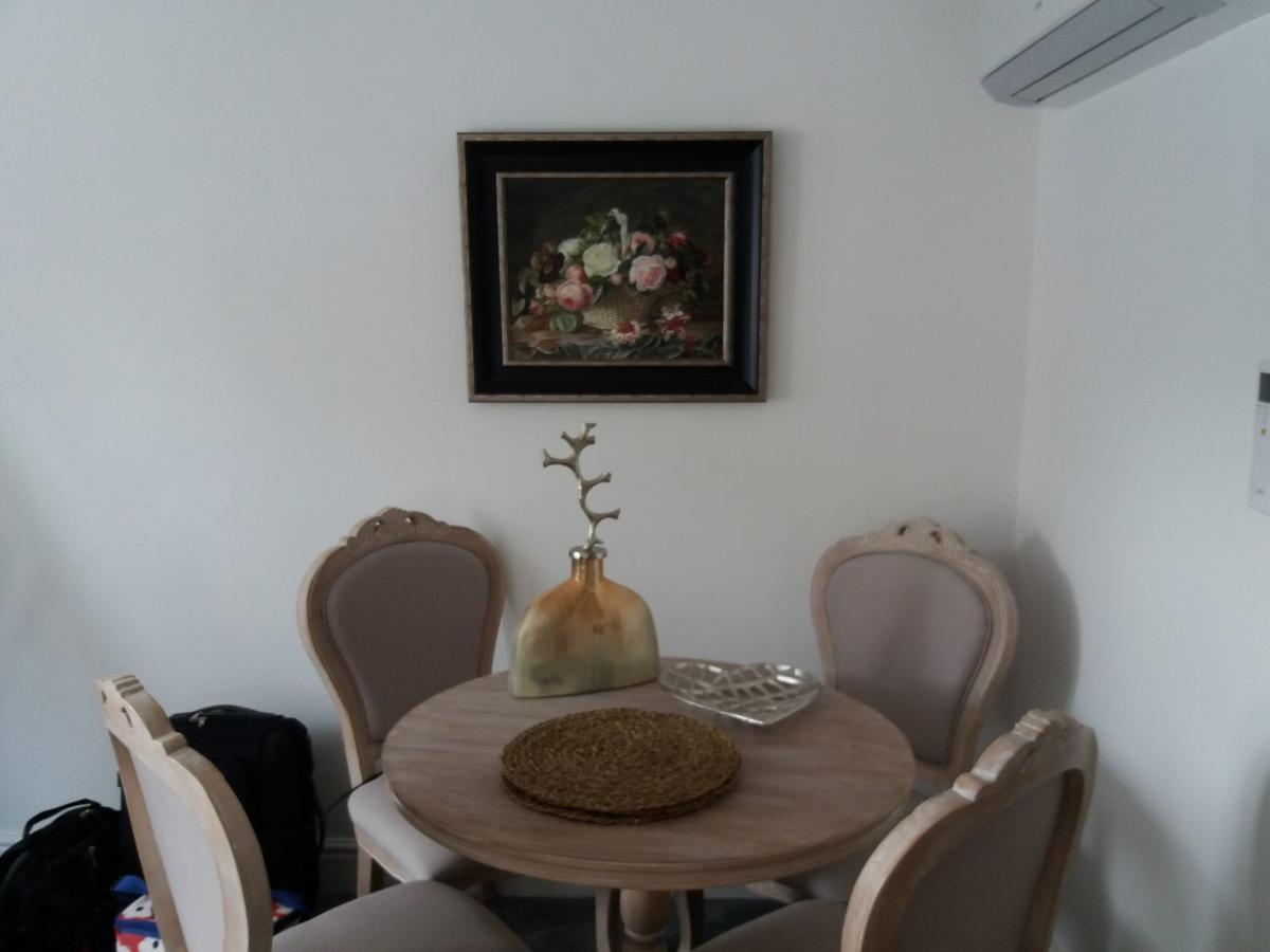 River Court Apartments Lets CBG Esterno foto