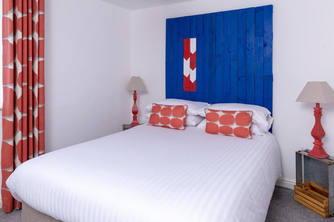 River Court Apartments Lets CBG Esterno foto