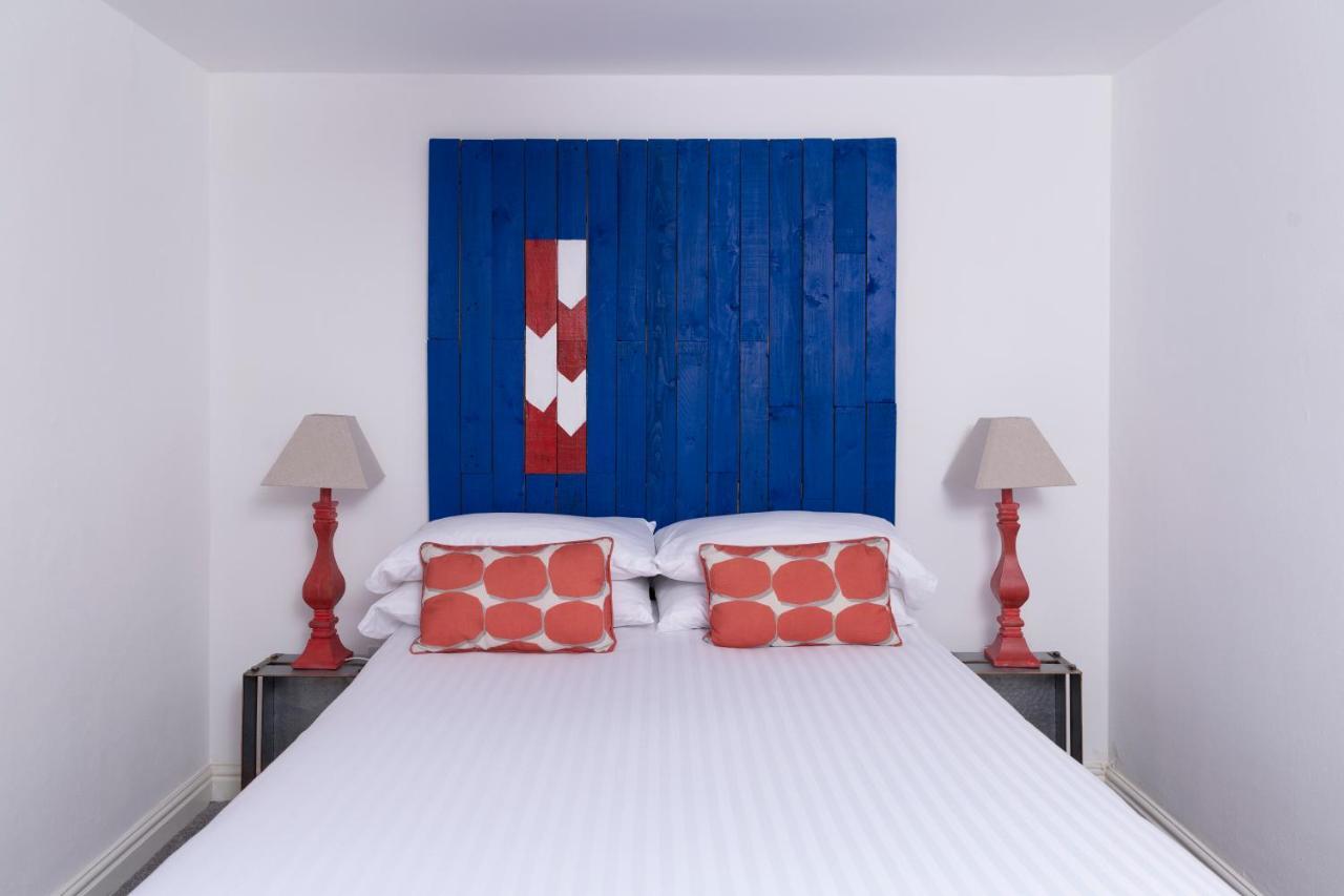 River Court Apartments Lets CBG Esterno foto